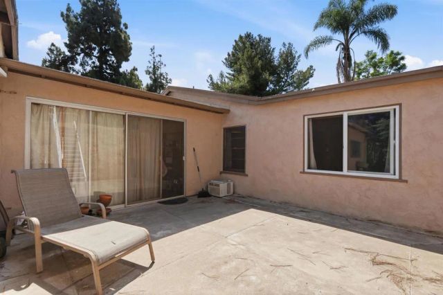 11825 Taia Ln, Lakeside, CA 92040