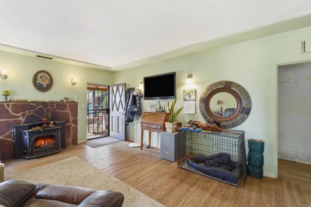 11825 Taia Ln, Lakeside, CA 92040