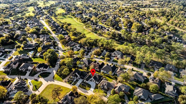 202 Victoria Court, Montgomery, TX 77356
