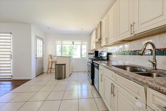 506 Cedarwood Drive, Cedarhurst, NY 11516