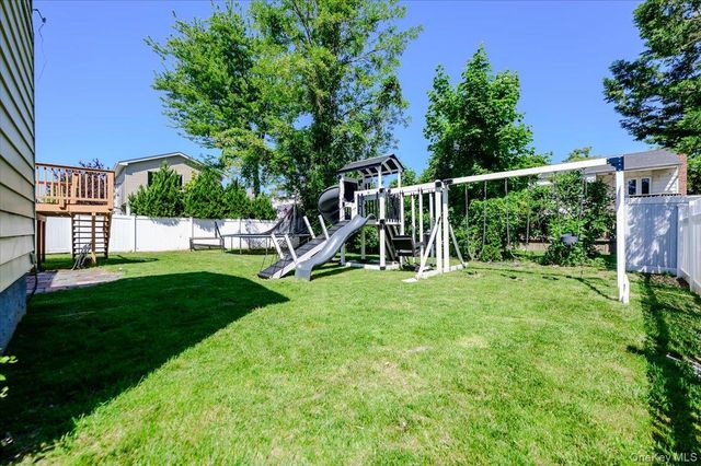 506 Cedarwood Drive, Cedarhurst, NY 11516