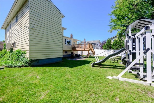506 Cedarwood Drive, Cedarhurst, NY 11516