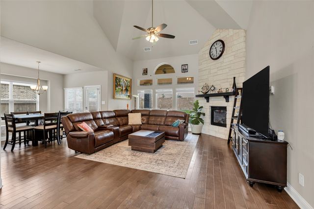 531 Curtiss Drive, Fate, TX 75087
