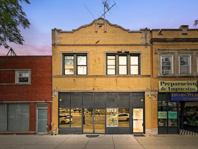 5108 W Fullerton Avenue, Chicago, IL 60639