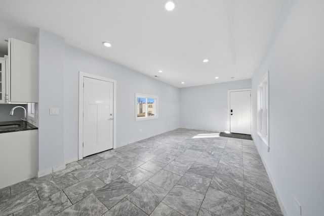 5108 W Fullerton Avenue, Chicago, IL 60639