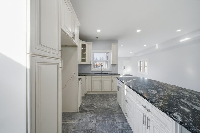 5108 W Fullerton Avenue, Chicago, IL 60639