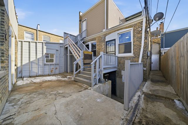 5108 W Fullerton Avenue, Chicago, IL 60639