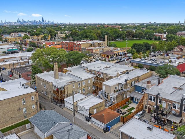 5108 W Fullerton Avenue, Chicago, IL 60639