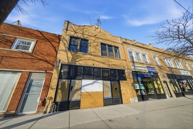 5108 W Fullerton Avenue, Chicago, IL 60639