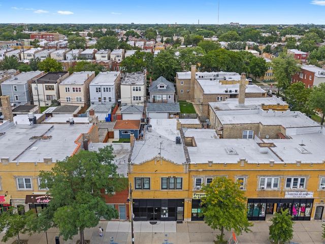 5108 W Fullerton Avenue, Chicago, IL 60639