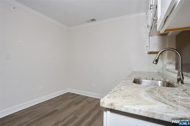 2406 Hemingway 2406, Mahwah, NJ 07430