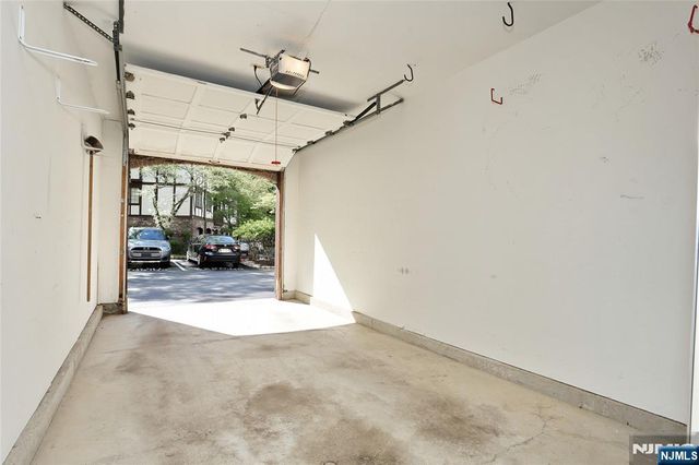 2406 Hemingway 2406, Mahwah, NJ 07430