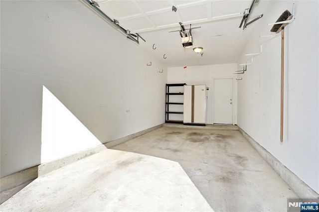 2406 Hemingway 2406, Mahwah, NJ 07430