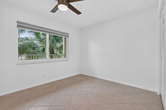 12800 SW 7th Court 307G, Pembroke Pines, FL 33027