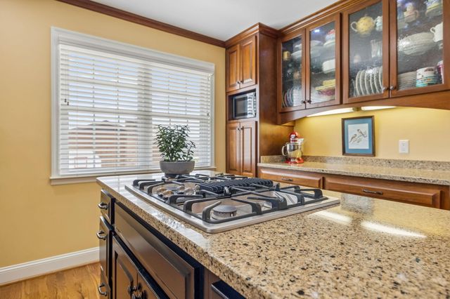 2804 Saint Lawrence Road, Chattanooga, TN 37421