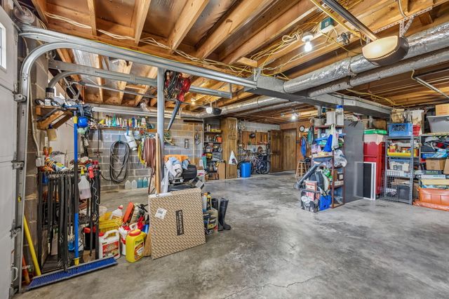 2804 Saint Lawrence Road, Chattanooga, TN 37421