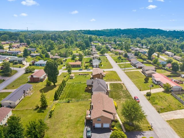 2804 Saint Lawrence Road, Chattanooga, TN 37421