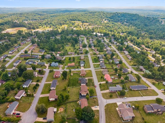 2804 Saint Lawrence Road, Chattanooga, TN 37421