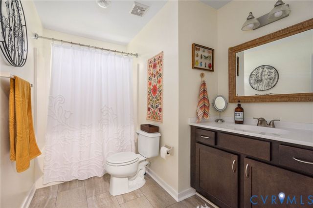 5443 Wintercreek Dr, Glen Allen, VA 23060