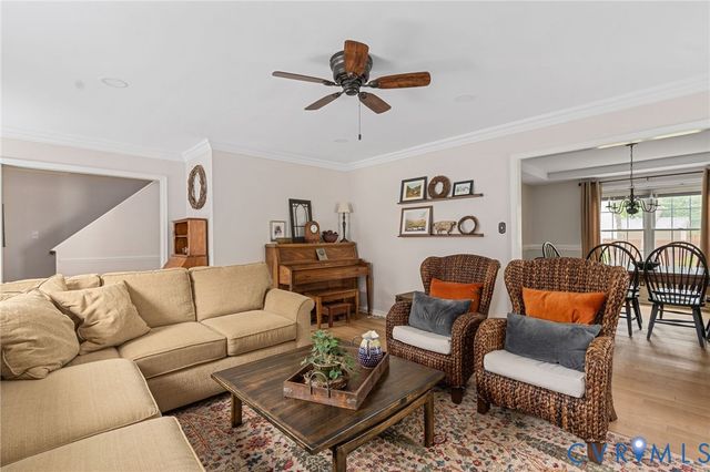 5443 Wintercreek Dr, Glen Allen, VA 23060