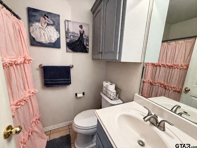 2311 S Williams, Mt Pleasant, TX 75455