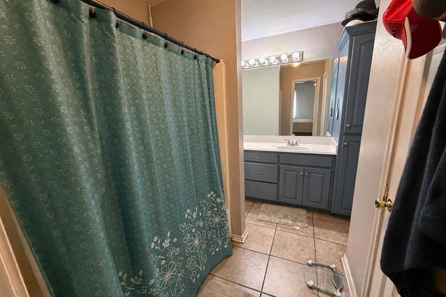 2311 S Williams, Mt Pleasant, TX 75455