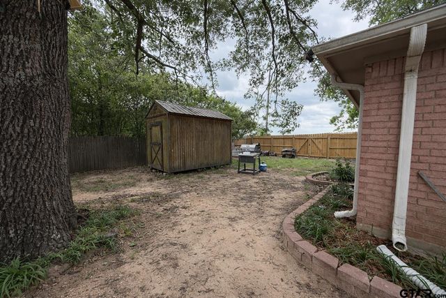 2311 S Williams, Mt Pleasant, TX 75455
