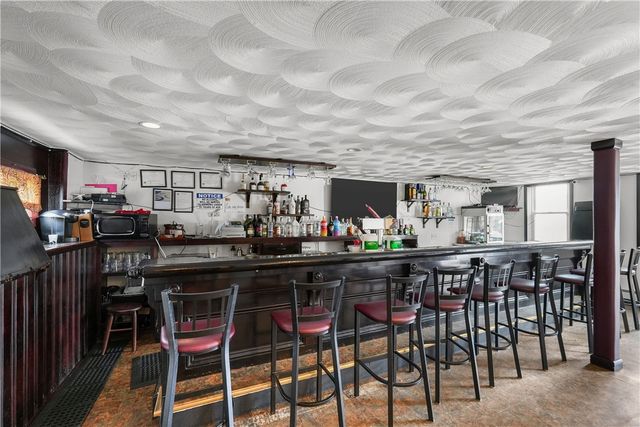 85 Pawtucket Avenue, Pawtucket, RI 02860