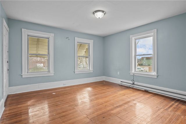 85 Pawtucket Avenue, Pawtucket, RI 02860