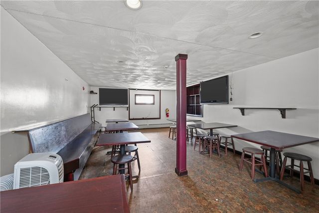 85 Pawtucket Avenue, Pawtucket, RI 02860