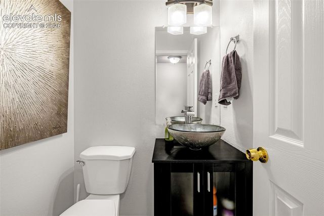 313 Raspberry Lane, Monument, CO 80132