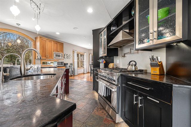 6340 Butternut Drive, West Olive, MI 49460