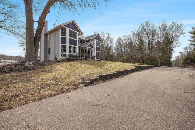 6340 Butternut Drive, West Olive, MI 49460