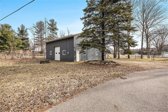 6340 Butternut Drive, West Olive, MI 49460