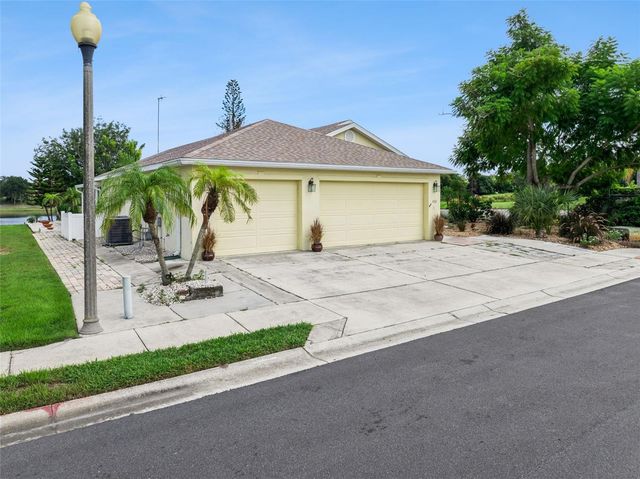452 LAKE SUZANNE DRIVE, Lake Wales, FL 33859