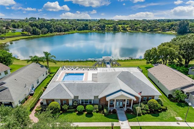 452 LAKE SUZANNE DRIVE, Lake Wales, FL 33859