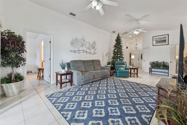 452 LAKE SUZANNE DRIVE, Lake Wales, FL 33859