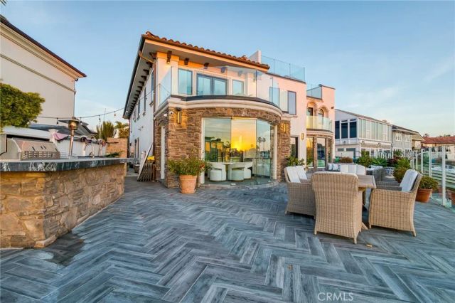 16861 Marina Bay Drive, Huntington Beach, CA 92649