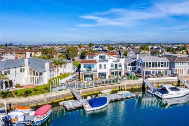 16861 Marina Bay Drive, Huntington Beach, CA 92649