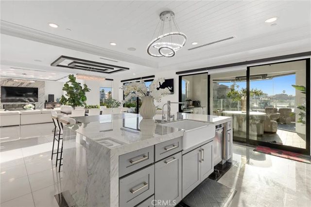 16861 Marina Bay Drive, Huntington Beach, CA 92649