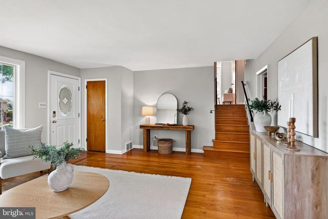 505 VERNON RD, Springfield, PA 19064