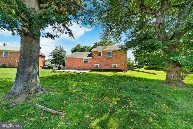 505 VERNON RD, Springfield, PA 19064