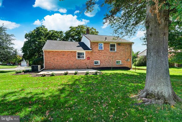 505 VERNON RD, Springfield, PA 19064