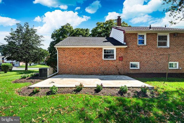 505 VERNON RD, Springfield, PA 19064