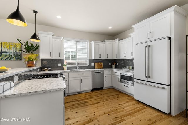 409 S Boyer AVE, Sandpoint, ID 83864