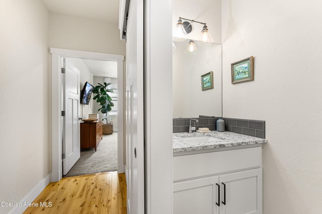 409 S Boyer AVE, Sandpoint, ID 83864