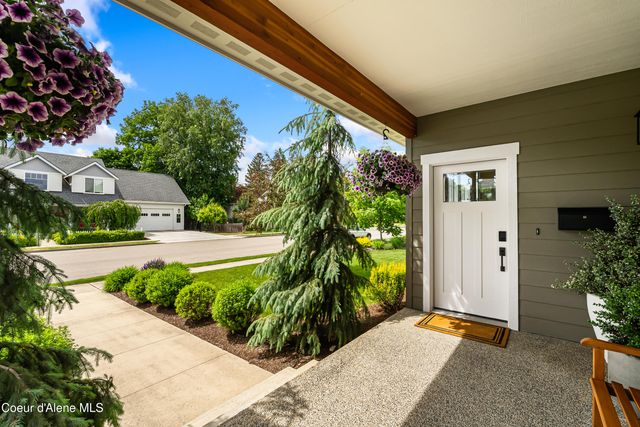 409 S Boyer AVE, Sandpoint, ID 83864