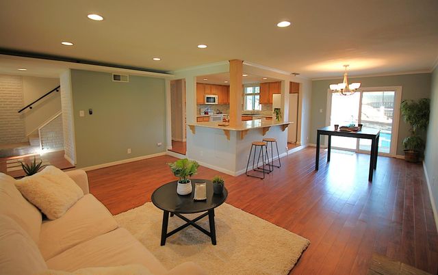 2255 La Grama Dr, Rancho Cordova, CA 95670