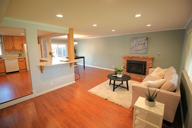 2255 La Grama Dr, Rancho Cordova, CA 95670