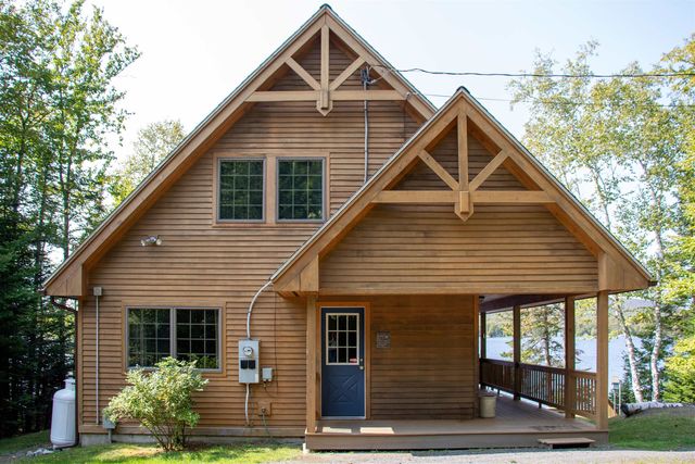 1320 Peacham Pond Road, Peacham, VT 05862